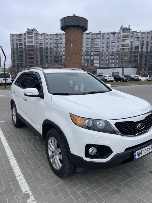 Продам Kia Sorento