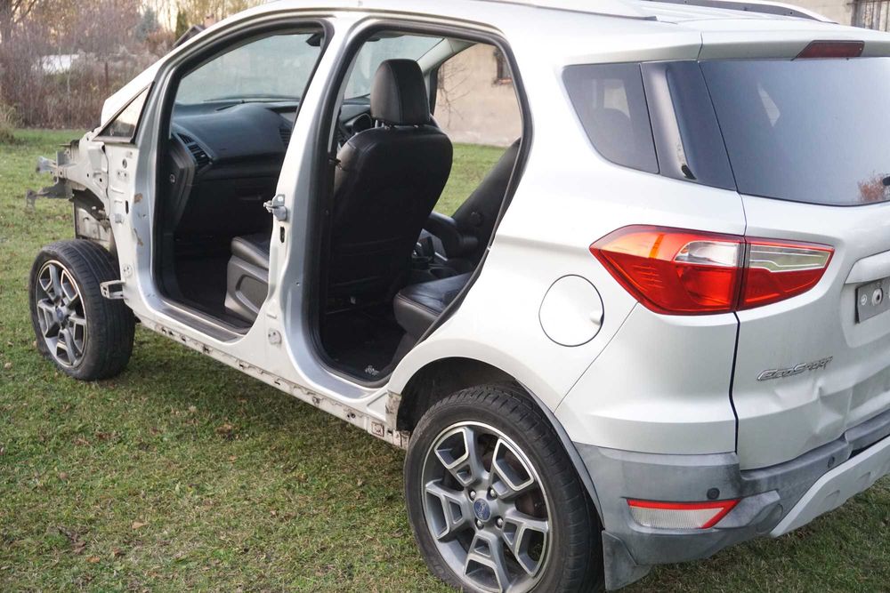 Ford ekcoSport mk2 szkielet skóry koła błotnik lewy prawy tył Części *