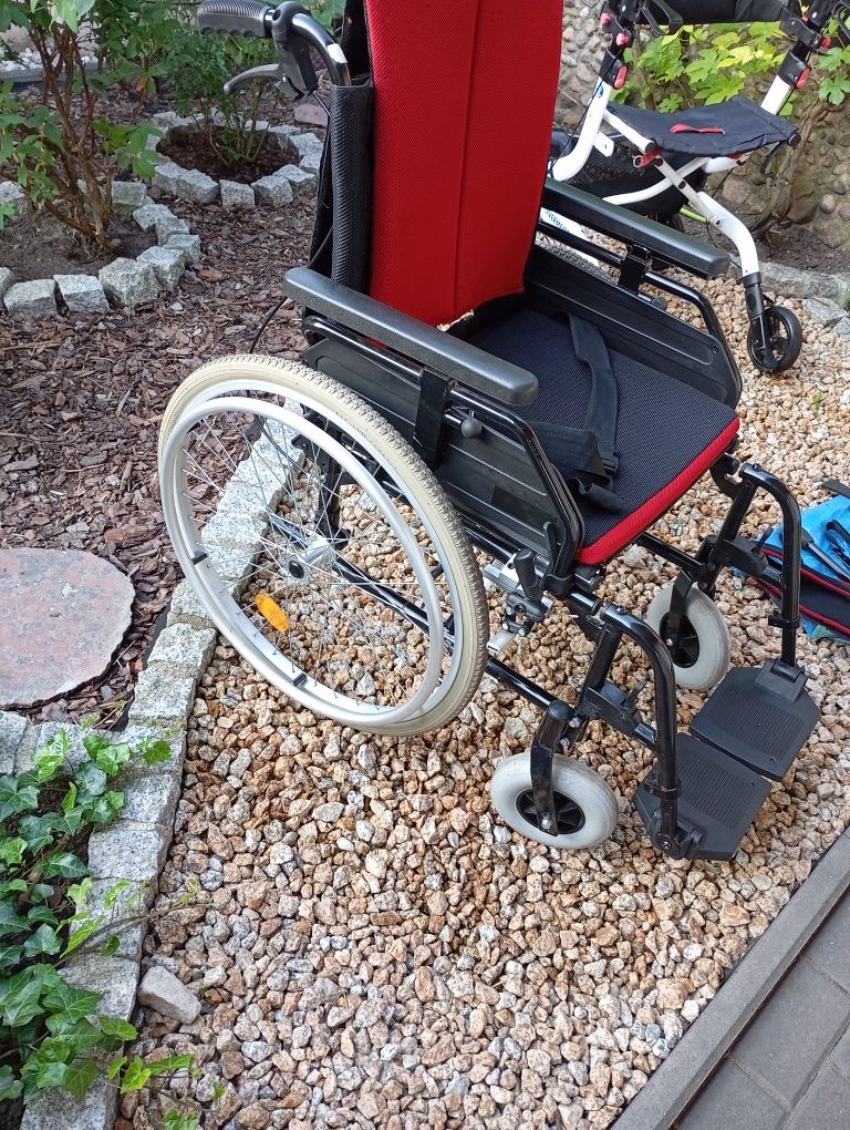 Wózek inwalidzki aluminiowy