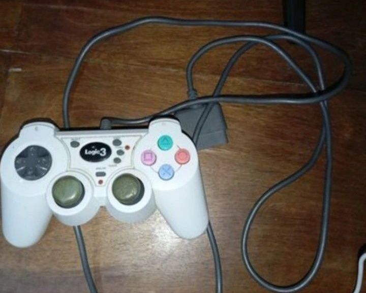 Comando ps2 Logic 3 em bom estado