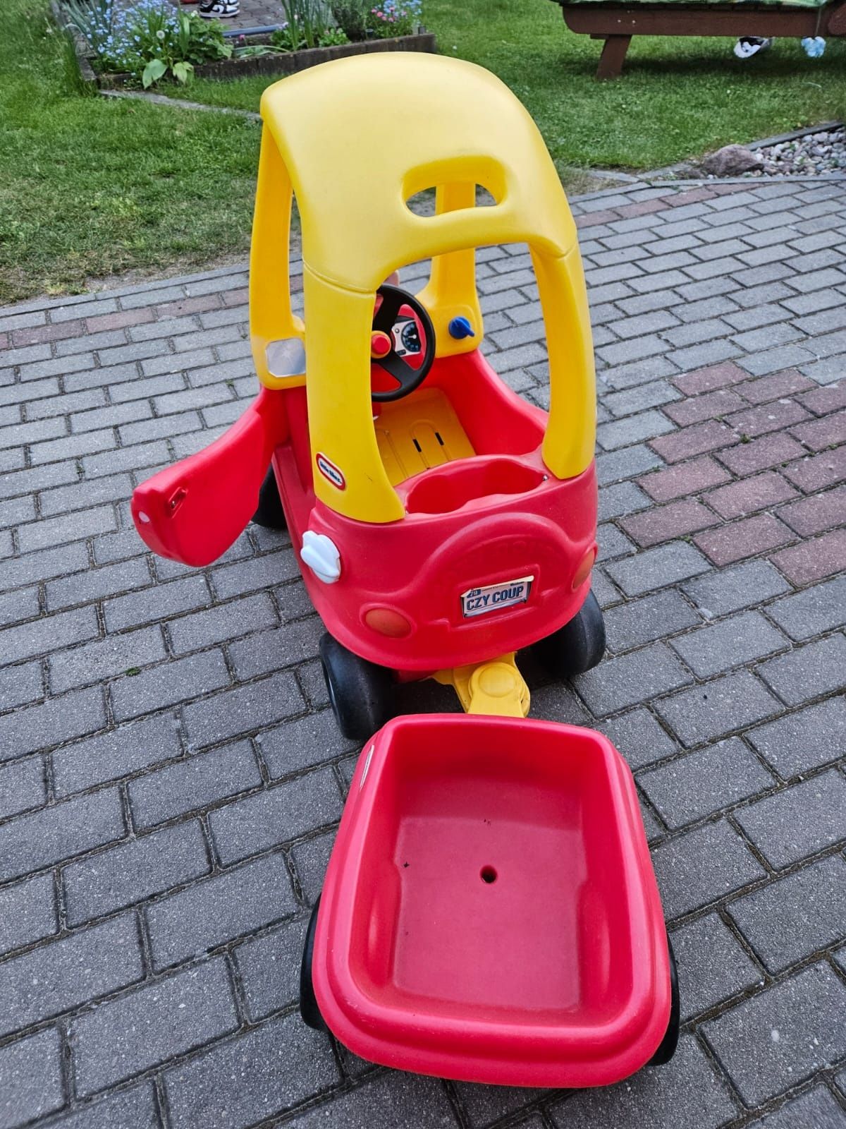 Little tikes auto i przyczepka cozy coupe