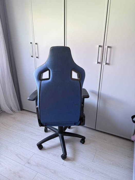 Крісло для роботи за комп’ютером