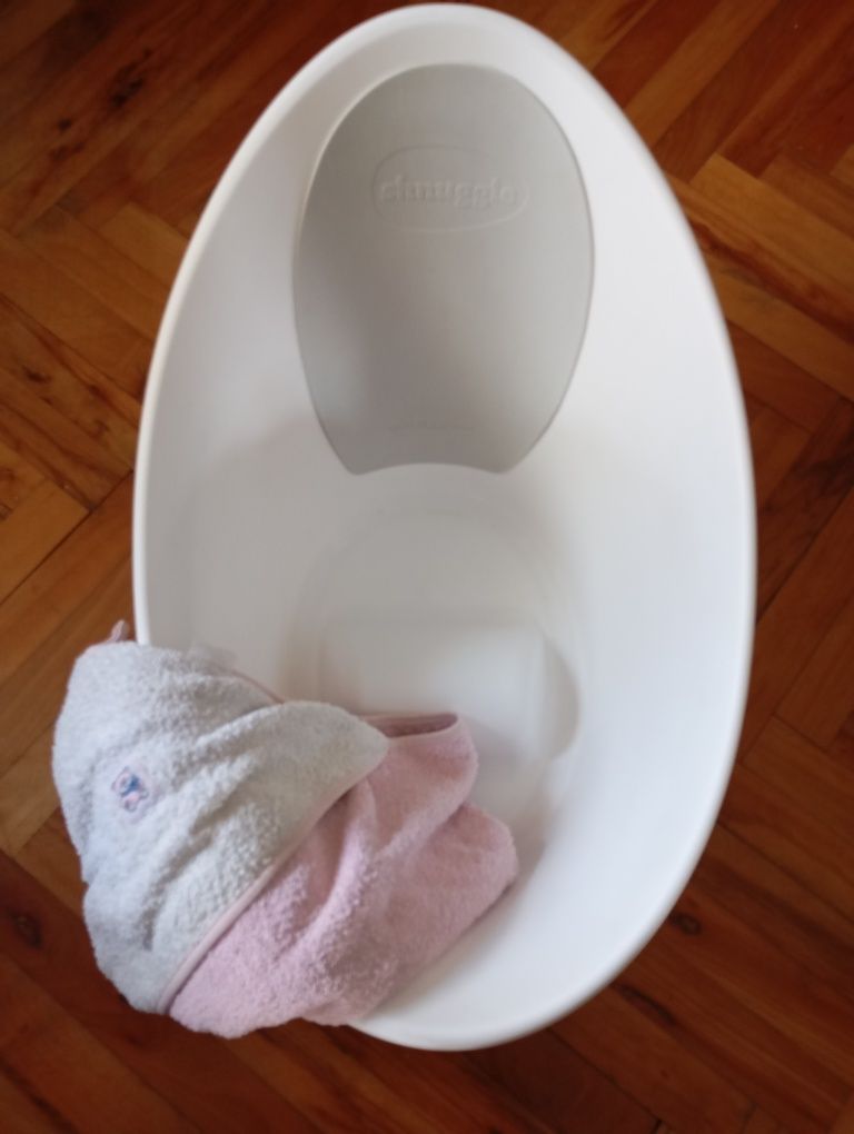 Wanienka, wiaderko do kąpieli+okrycie kąpielowe