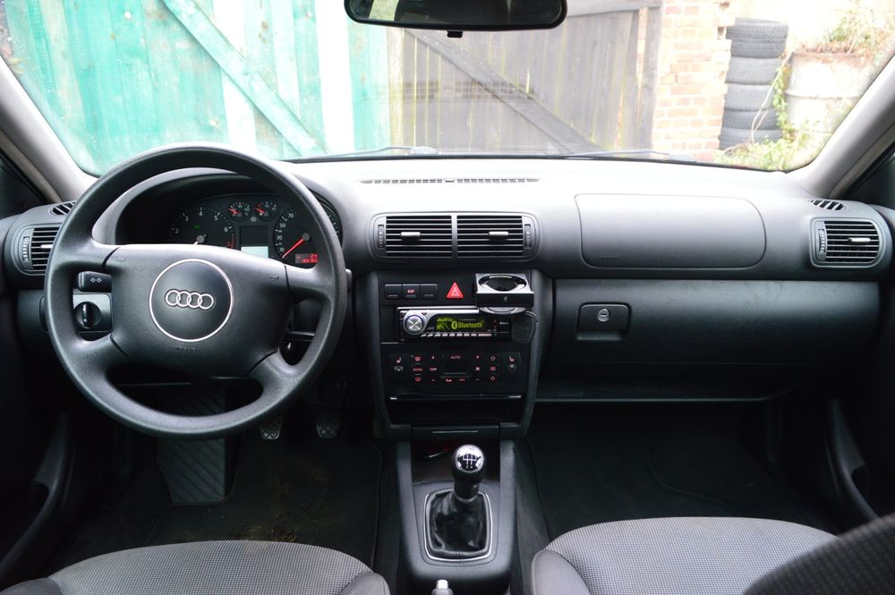 Zadbane Audi A3 1.6 102KM Climatronic Grzane Fotele Halogeny zobacz!!