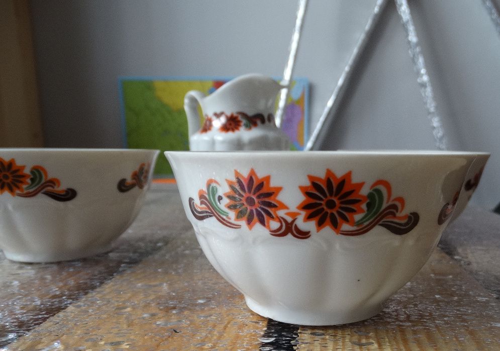 Polska porcelana vintage Wałbrzych filiżanki dzbanek mlecznik PRL