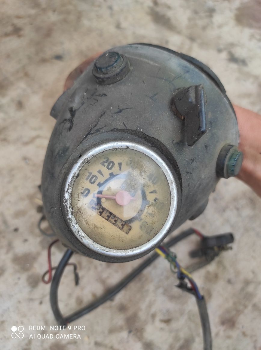Lampa przód Romet Komar ogar motorynka kadet licznik 11.53