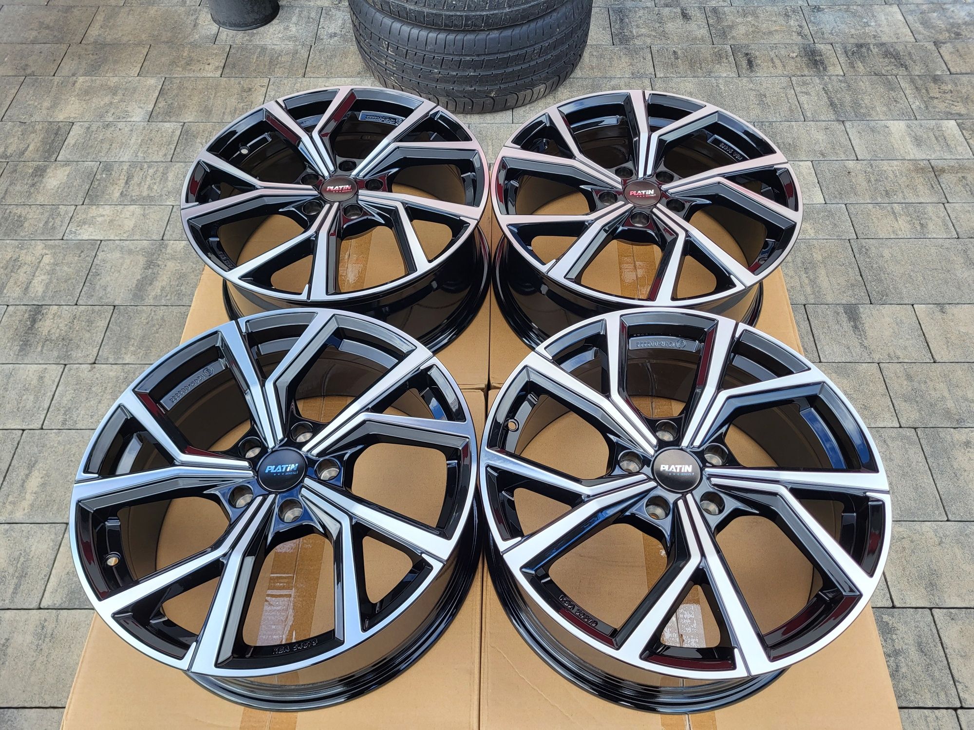 Alufelgi 18" 5x114.3 ET45 Mazda Nissan Renault Honda Renault