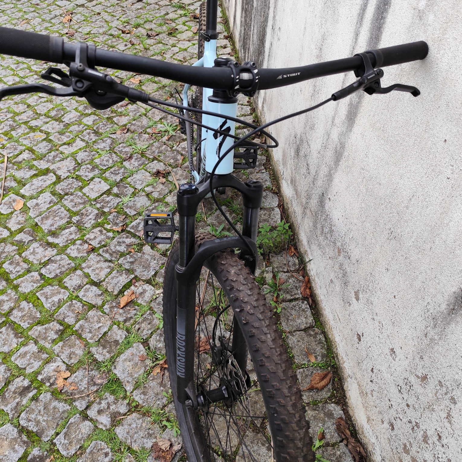 Bicicleta Specialized Rockhopper Expert