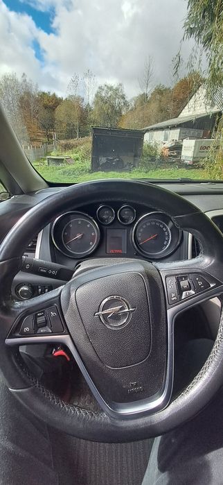 Opel astra j sport tourer 1.7 cdti