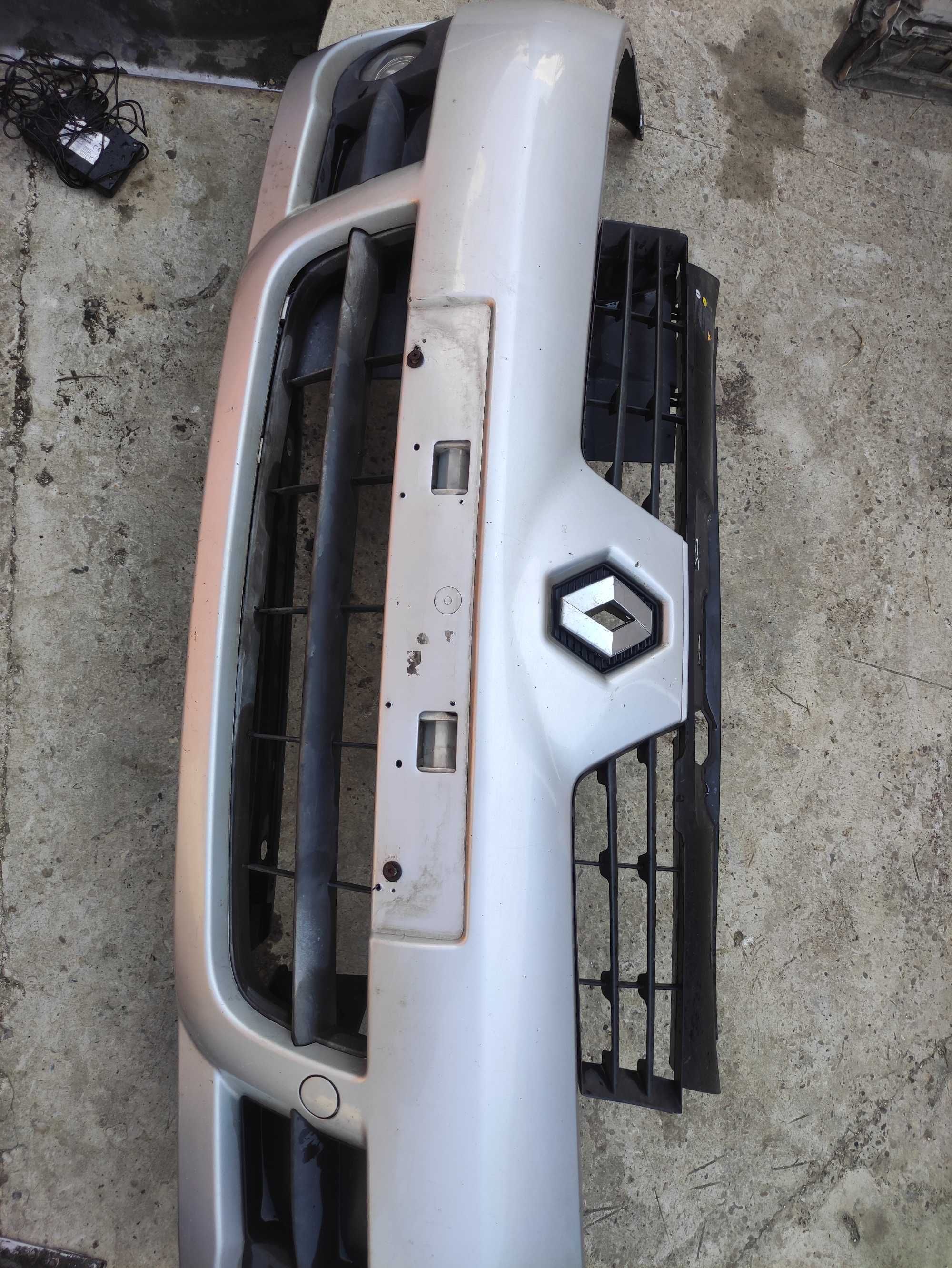 Бампер Renault Clio Symbol 06-08р бампер Рено кліо симбол сімбол