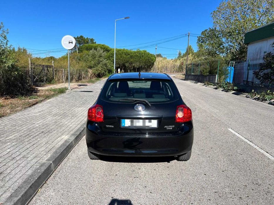 Toyota Auris 1.4 D4D SOL de 2008