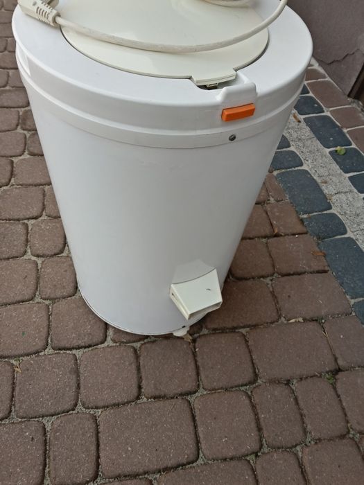 Wirówka do suszenia ubran