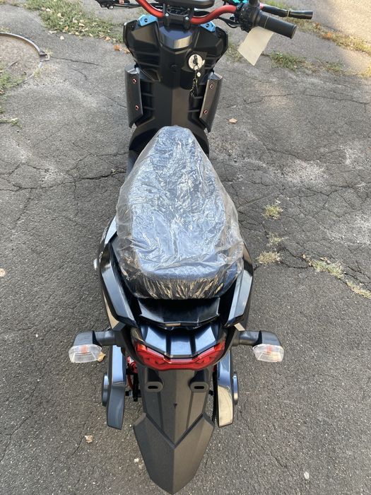 Електроскутер Corso Hurricane 2500W 72V/42Ah Lition