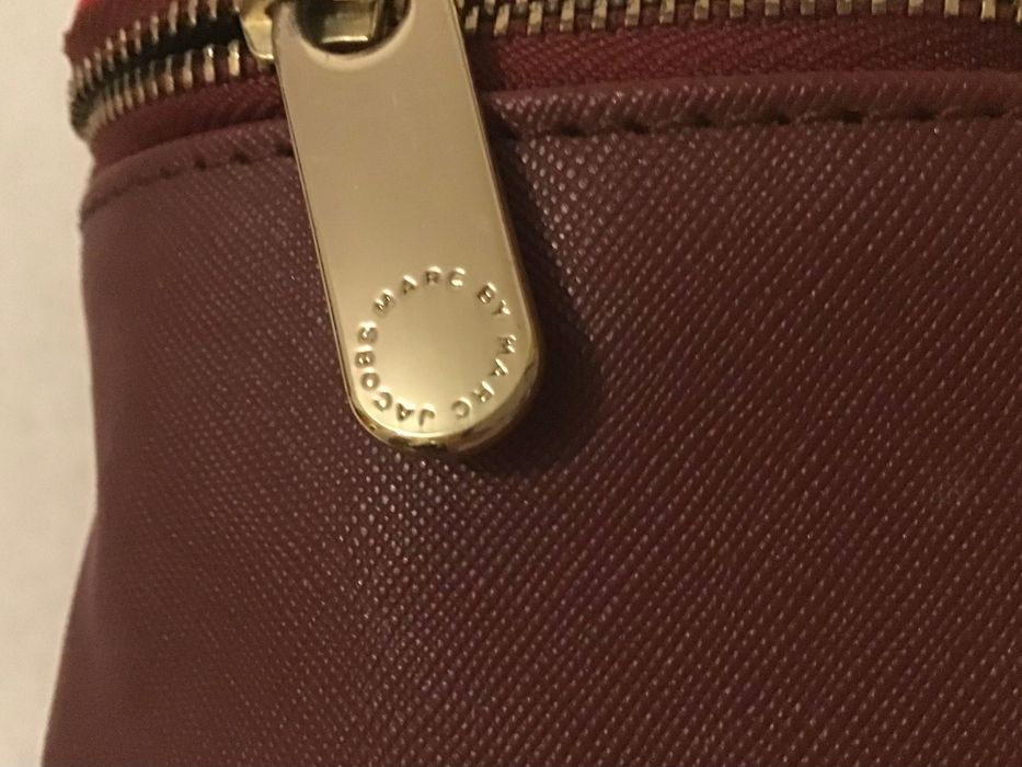 Necessaire marca Marc Jacobs