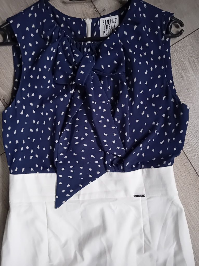 Sukienka Simple Urban Pieces 40/L.