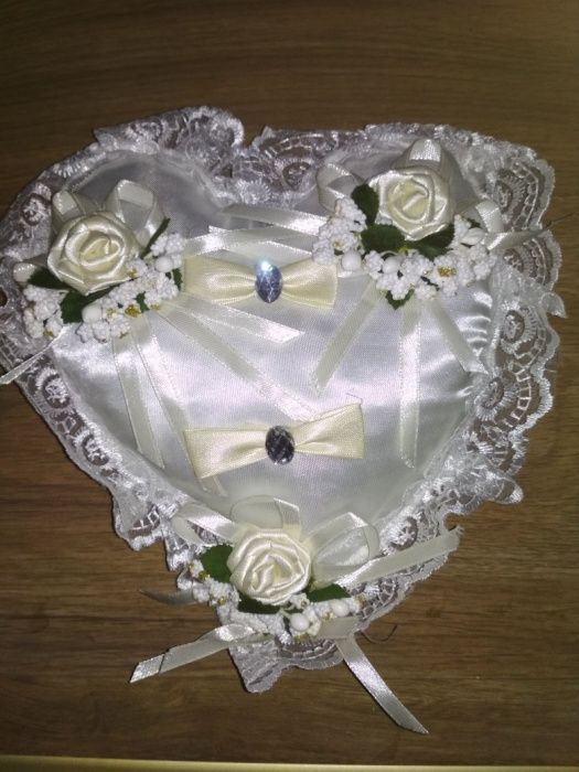 Подушечка для обручок