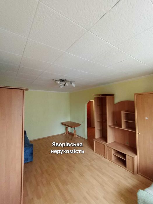 Здається в довготривалу оренду 1-кімн. квартира в м. НОВОЯВОРІВСЬК.