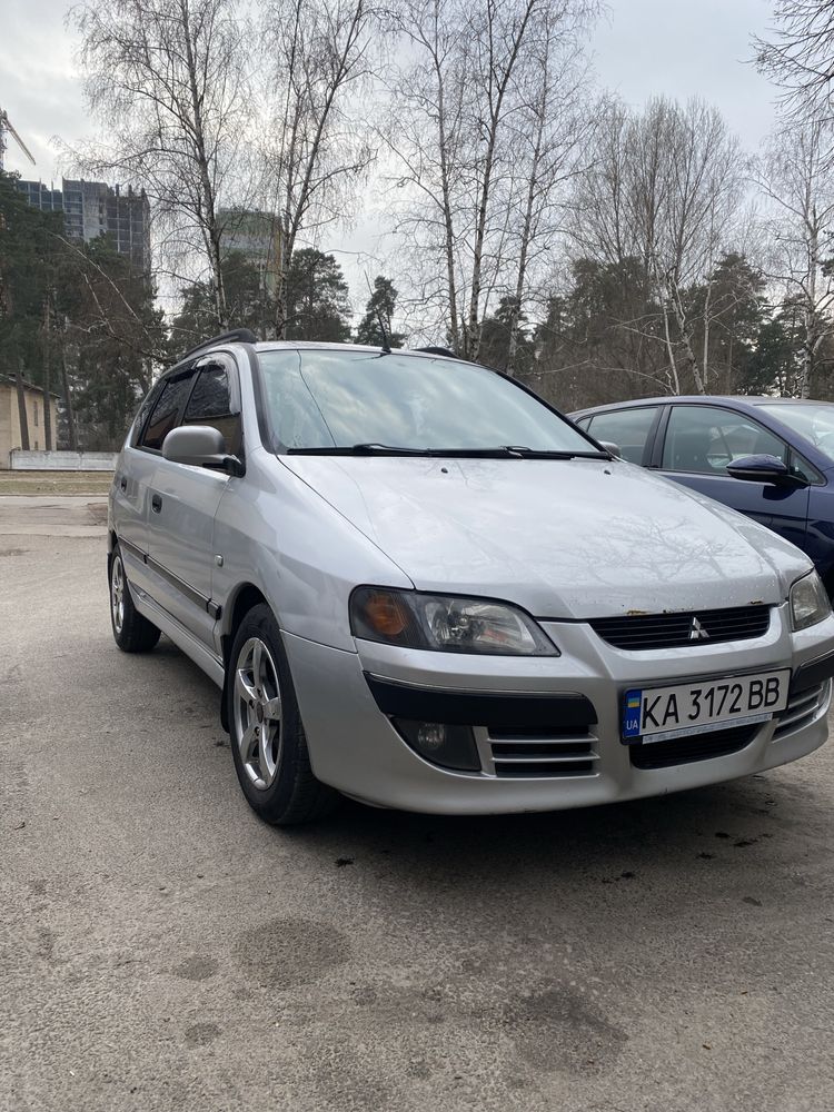 Продам Mitsubishi Space Star 1.6 (газ/бенз) автомат