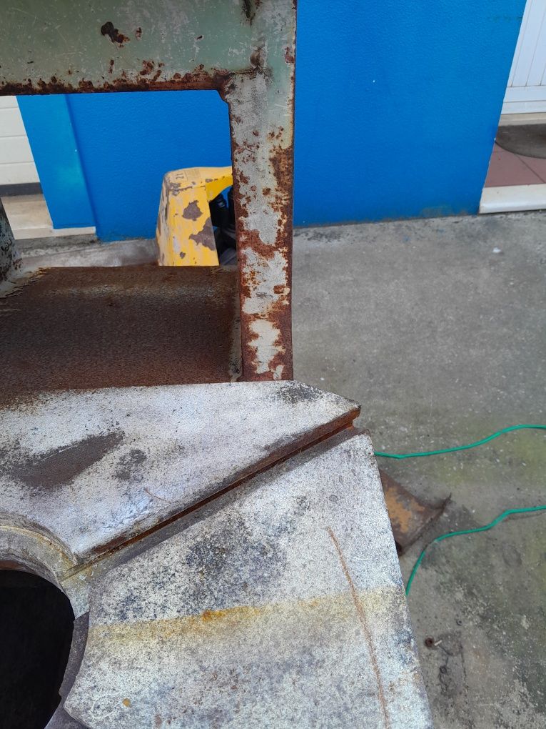 Chassis para prensa
