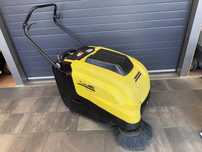 Zamiatarka elektryczna Karcher KM 75/40 W - Nowe akumulatory!