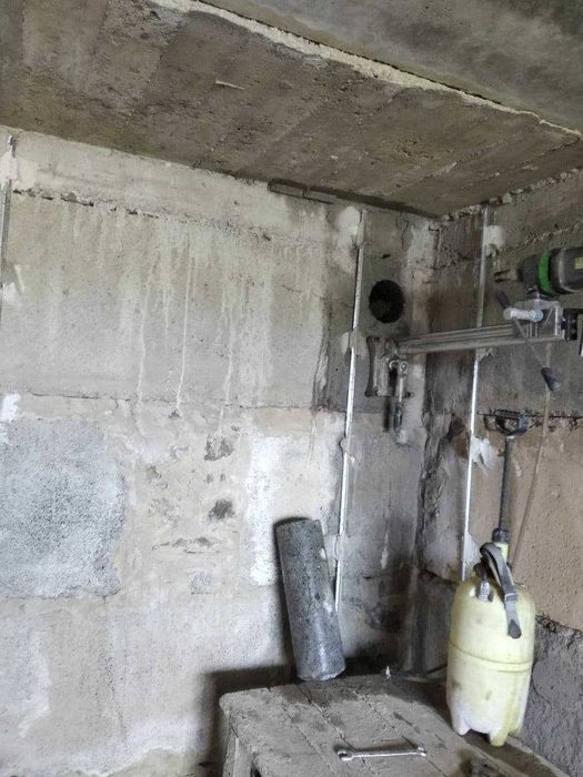 Алмазне буріння отворів. Демонтажні роботи будь якої складності .