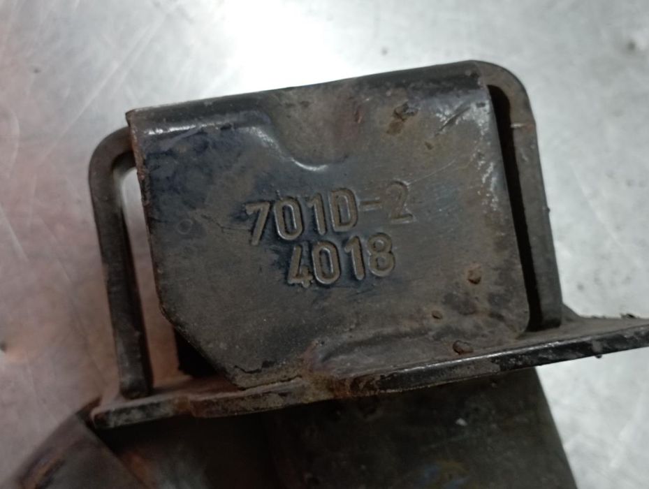 Suporte genérico RENAULT Megane IV (B9A/M_)