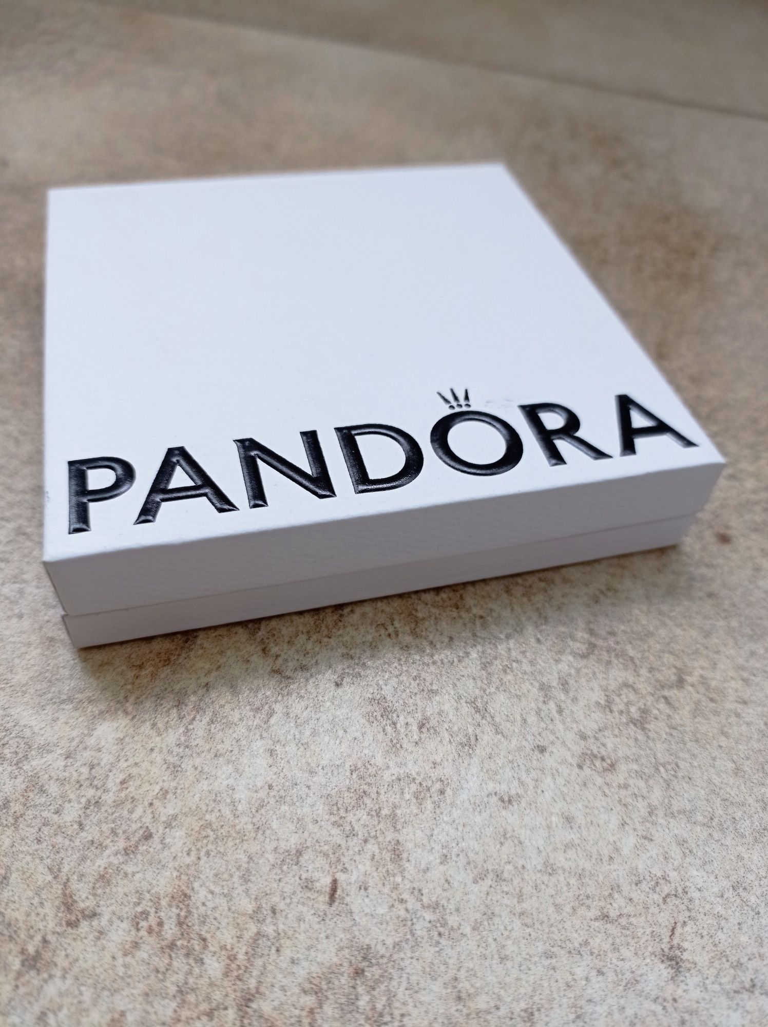 Pandora коробка подарочная