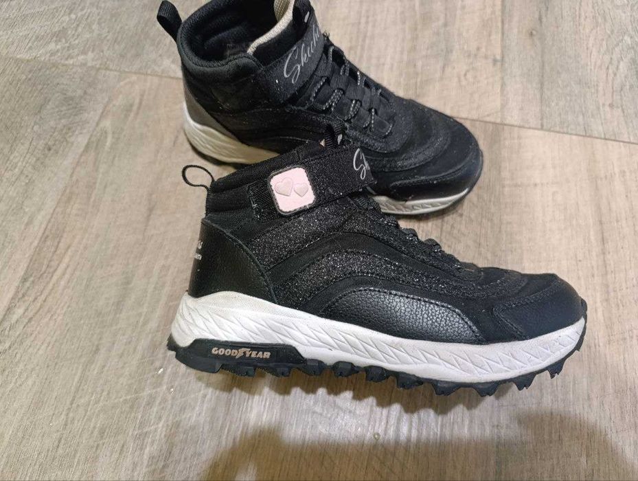 Skechers 32 розмір демісезонне взуття