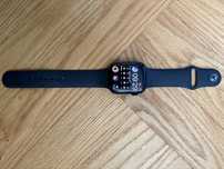 Apple Watch 8 45mm czarna opaska