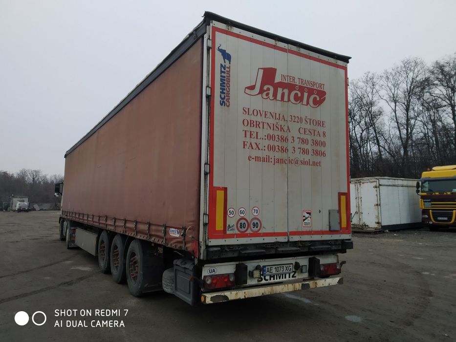 Продам Тягач Вольво с полуприцепы Шмиц.