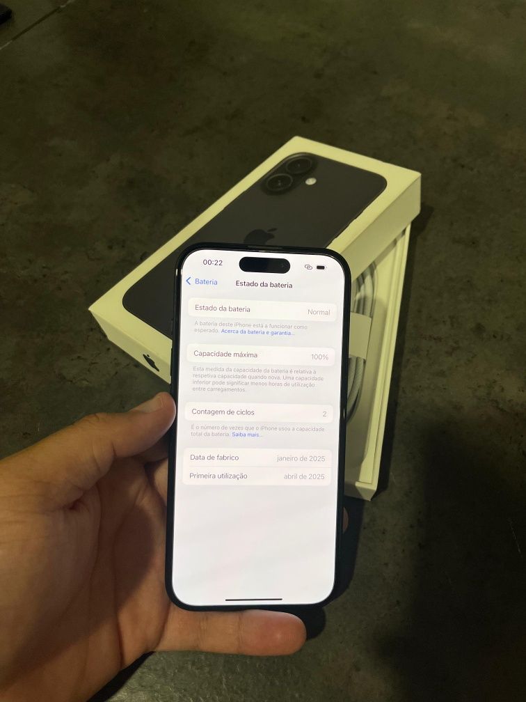 iPhone 16 , 128Gb