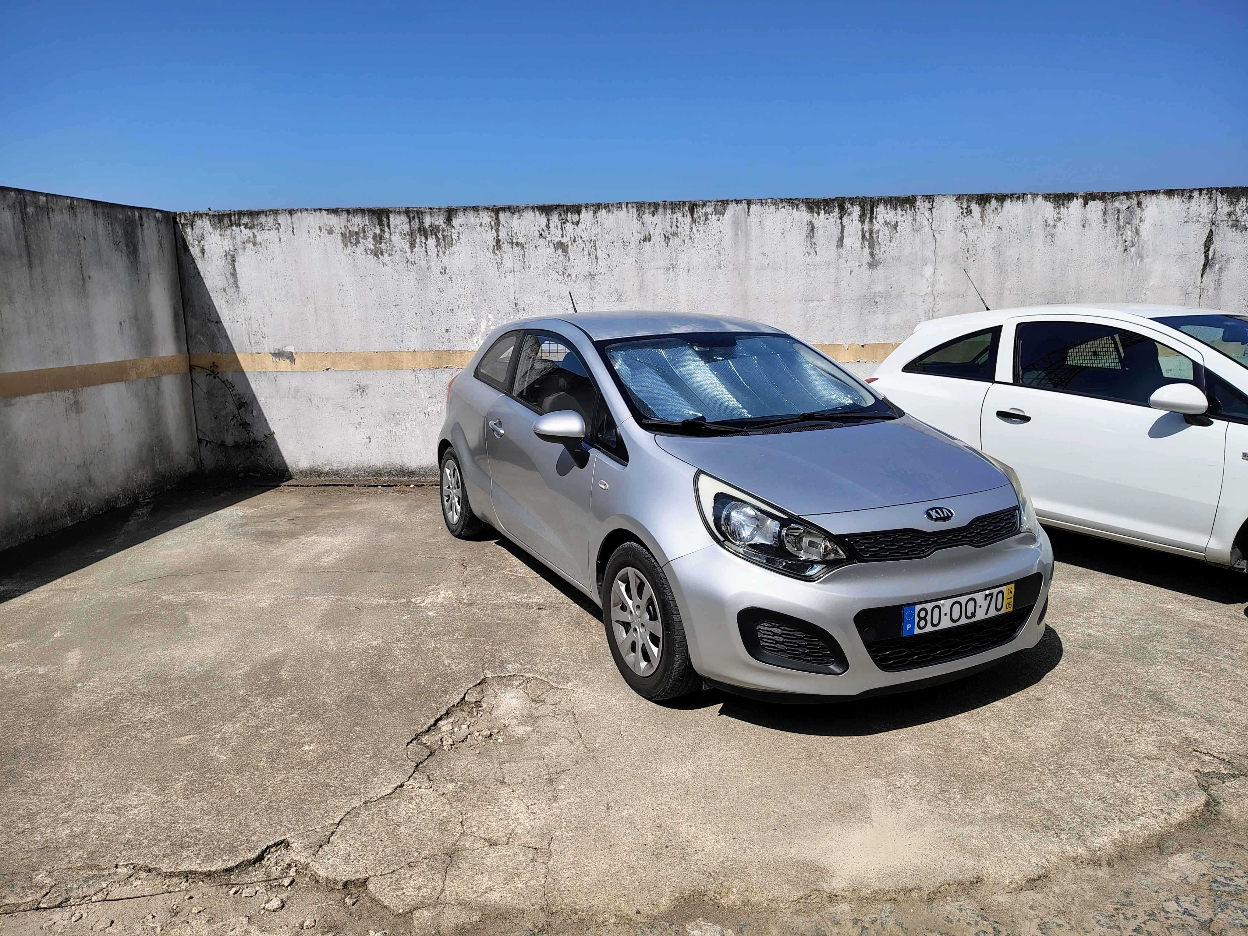 Kia Rio 1.1 CRDi EcoDynamics 2014 Van/Comercial
