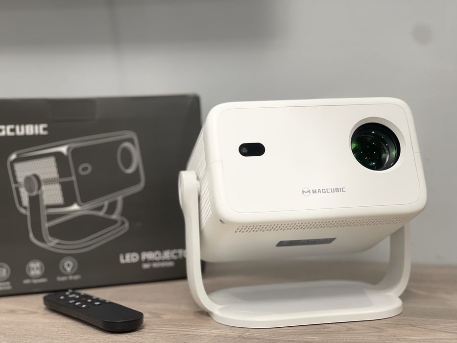 Проектор Magcubic L018 мінімальний дефект