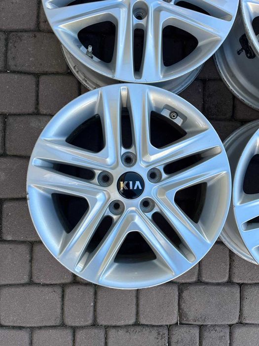 Oryginalne alufelgi Kia 5x114,3 16 cali CZUJNIKI Ceed Optima Carens