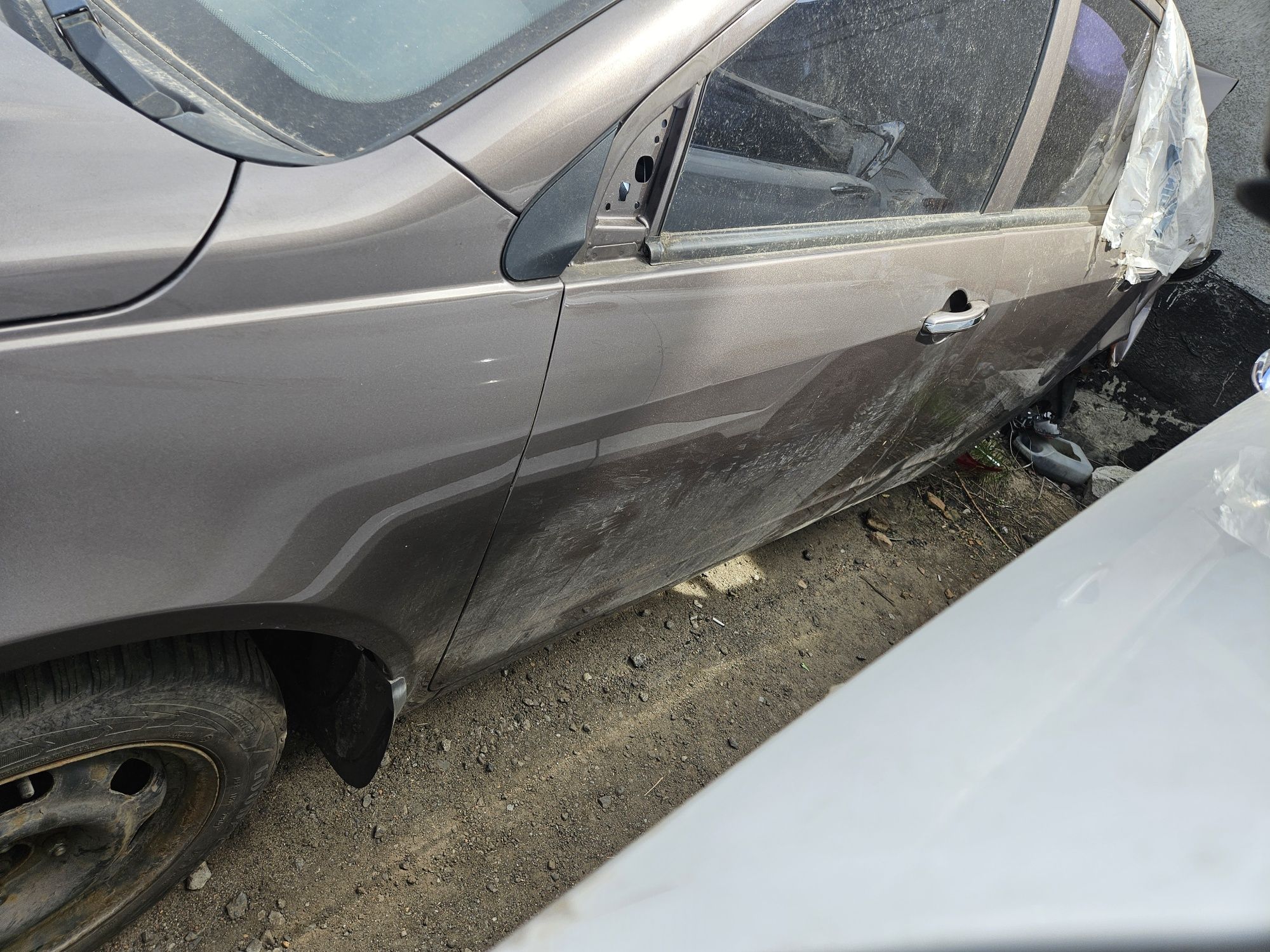 Двері GEELY SL.  FS. GC7.