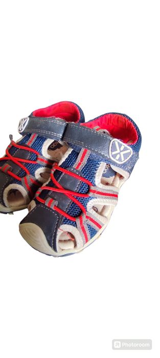 Sandálias de criança
