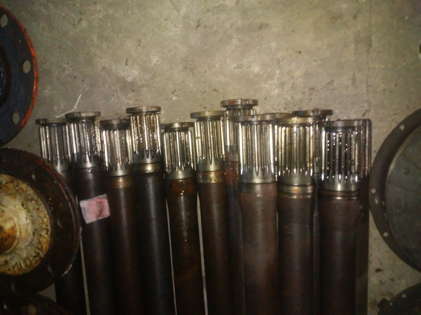 Bizon czesci.  Mechanizm różnicowy Skrzyni biegow kolo zwolnicy tryby