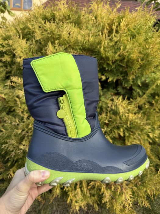 Зимові чобітки , гумаки на овчині 35 розмір не промокають