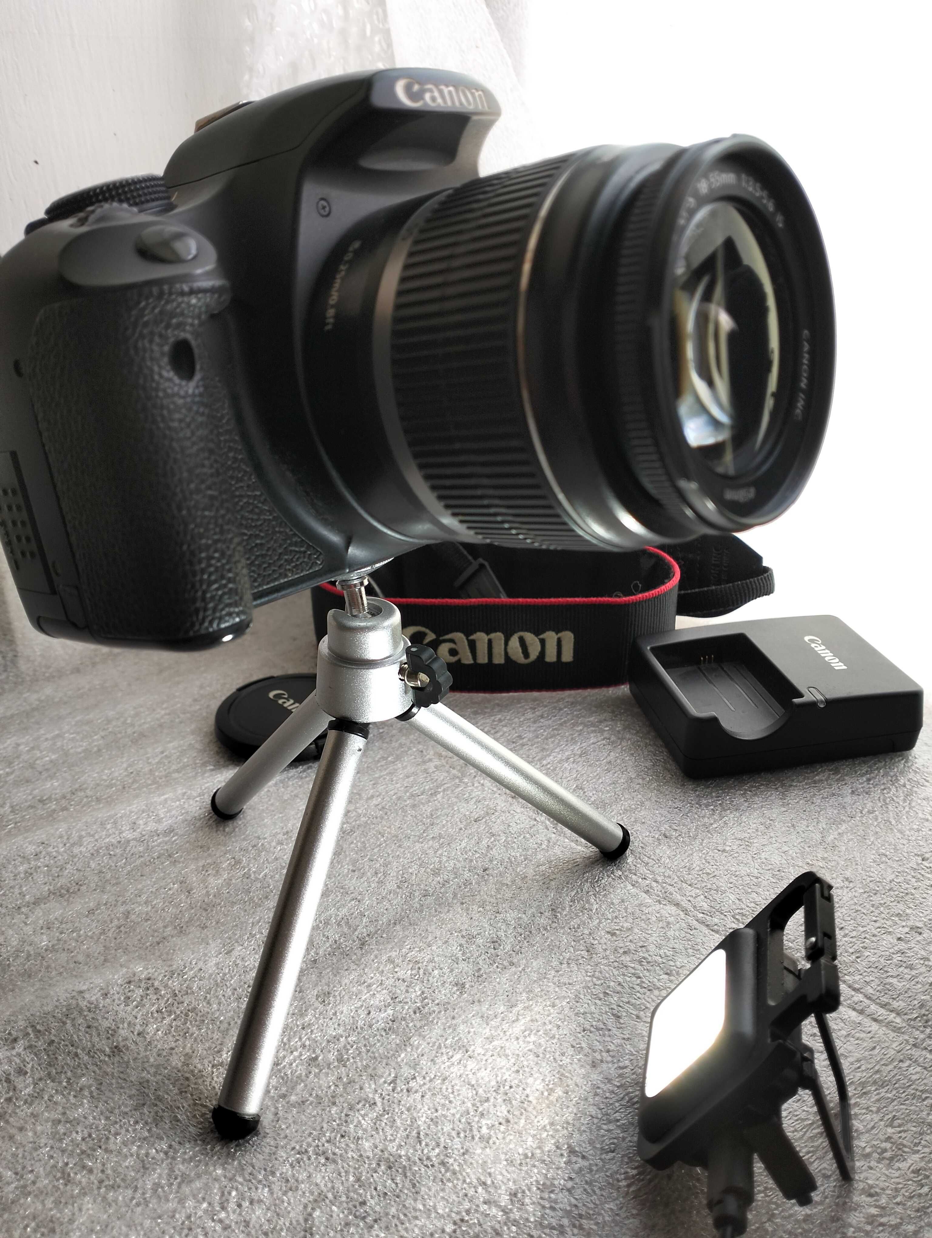 Зеркалка Canon 500 D с комплектом
