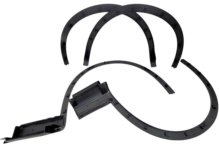 Maserati LEVANTE - nakładka listwa błotnika PRZEDNIA PRZÓD lewa prawa