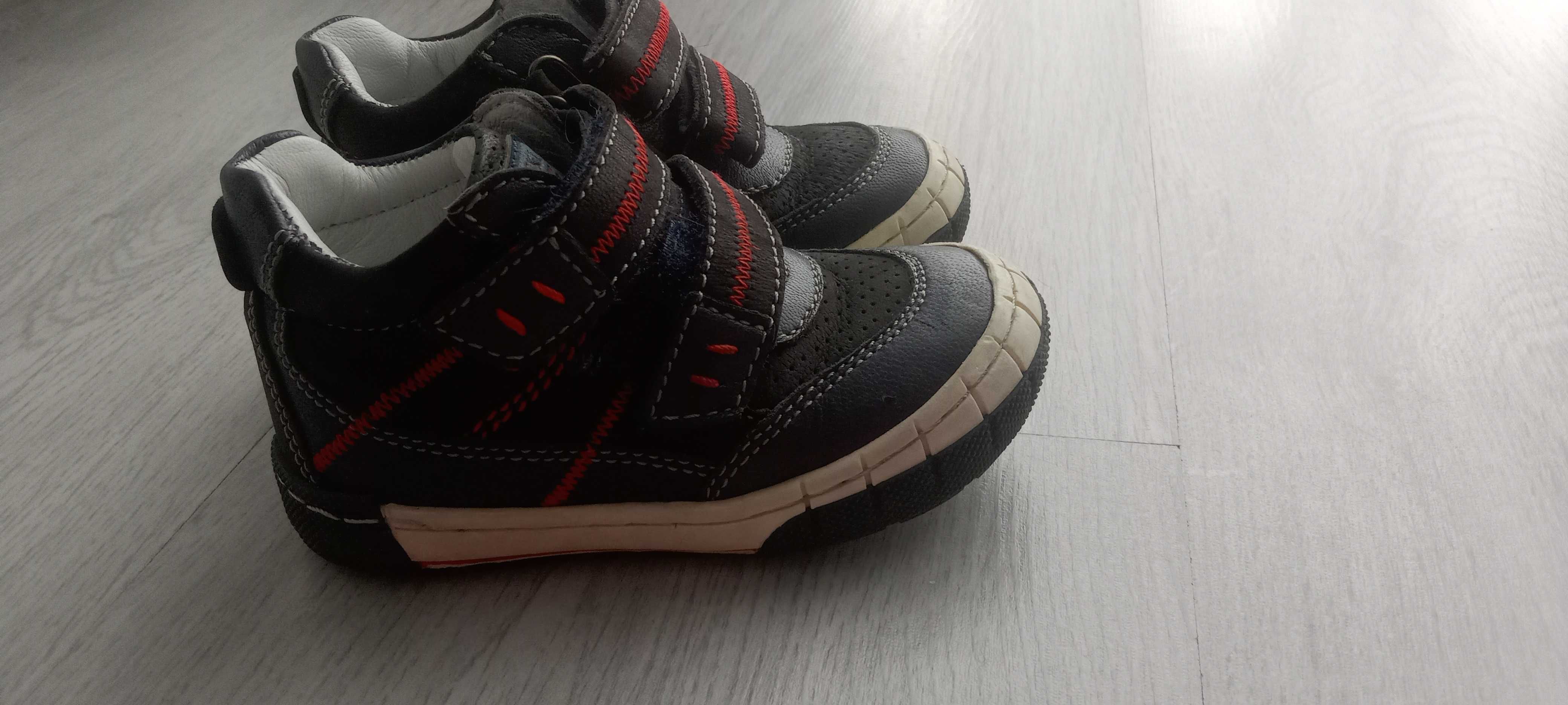 Buty chłopięce za kostkę lasocki rozm.21