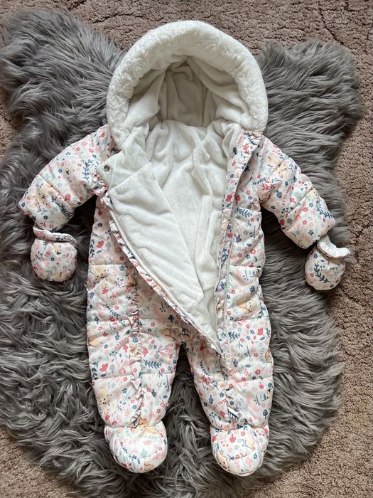 Дуже класні зимові комбінезони на дівчинку