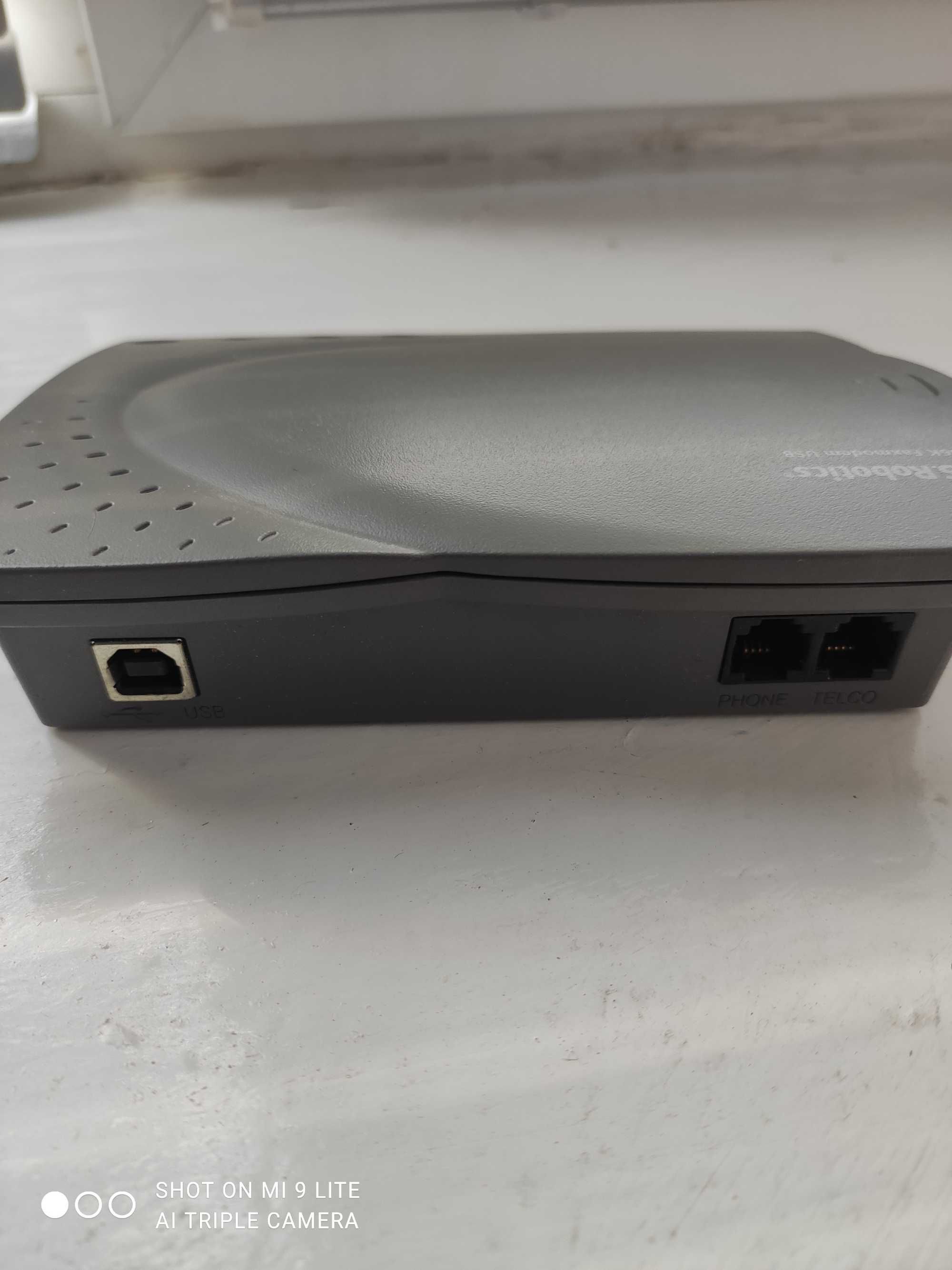 Модем легенда U.S.Robotics 56K V.92 USB FaxModem (5633)