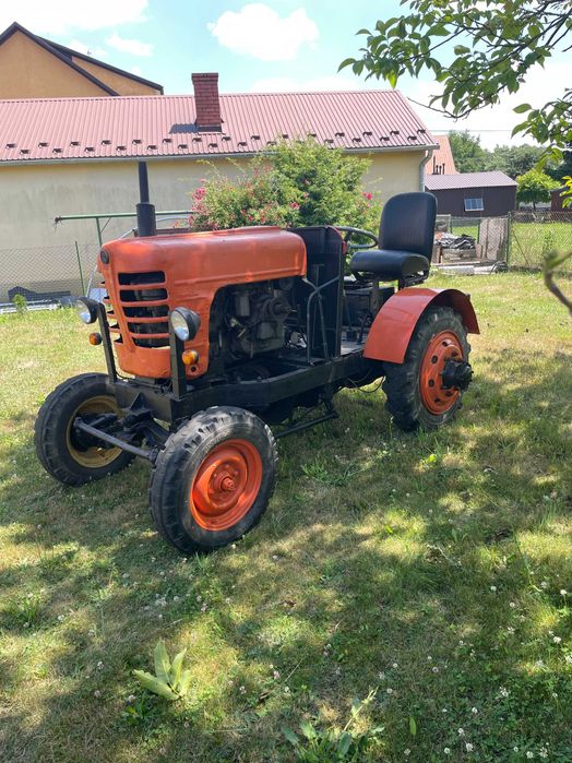 Traktor SAM ES 320 18 KM