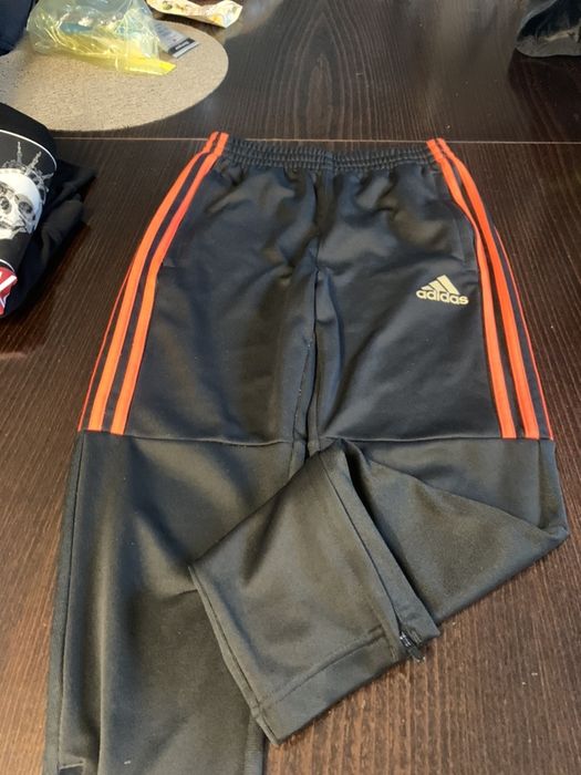 Spodnie dresowe Adidas