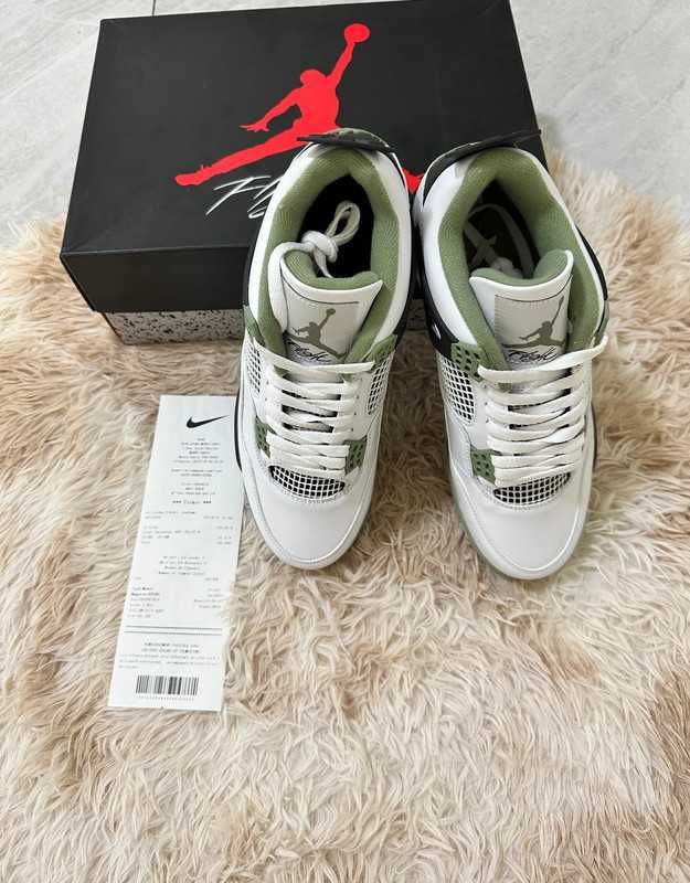 Jordan 4 Retro Seafoam  R.41
