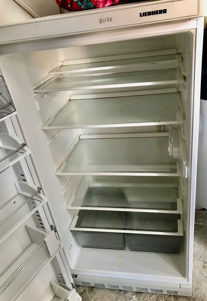 Продам хороший холодильник