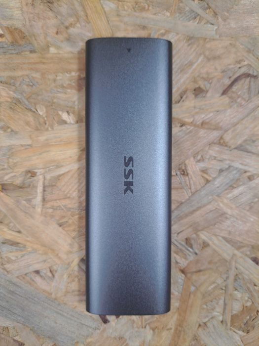 SSK Aluminiowa obudowa dysku SSD M.2 SATA USB 3.2 Gen 2 (6 Gb/s) Typ-C
