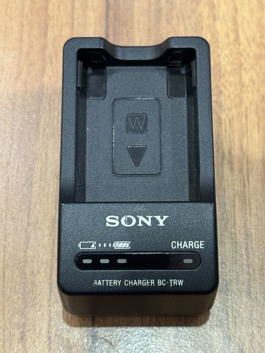 Ładowarka SONY BC-TRW do NP-FW50 oryginalna