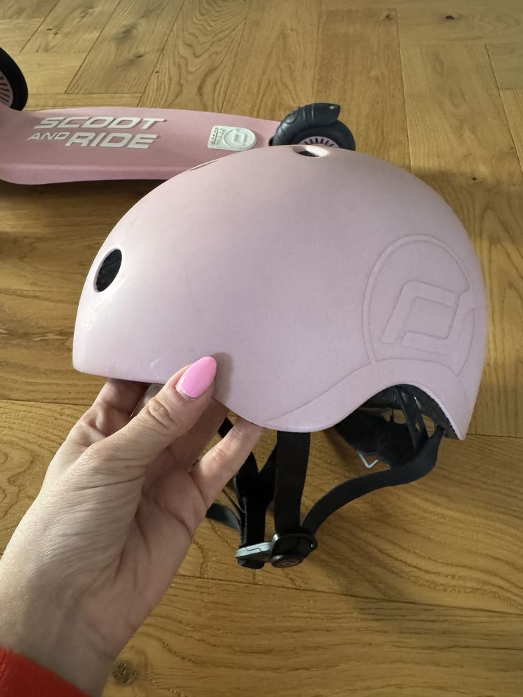 Kask SCOOTANDRIDE rozmiar S-M rozowy